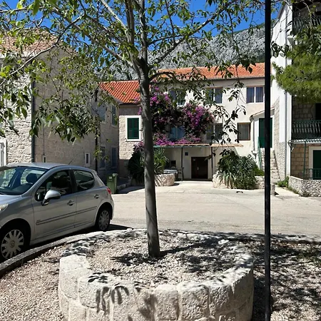 Sobe Gorana Vendégház Živogošće